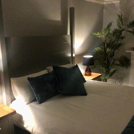 Stylish Flat In Yeovil Somerset Exteriér fotografie
